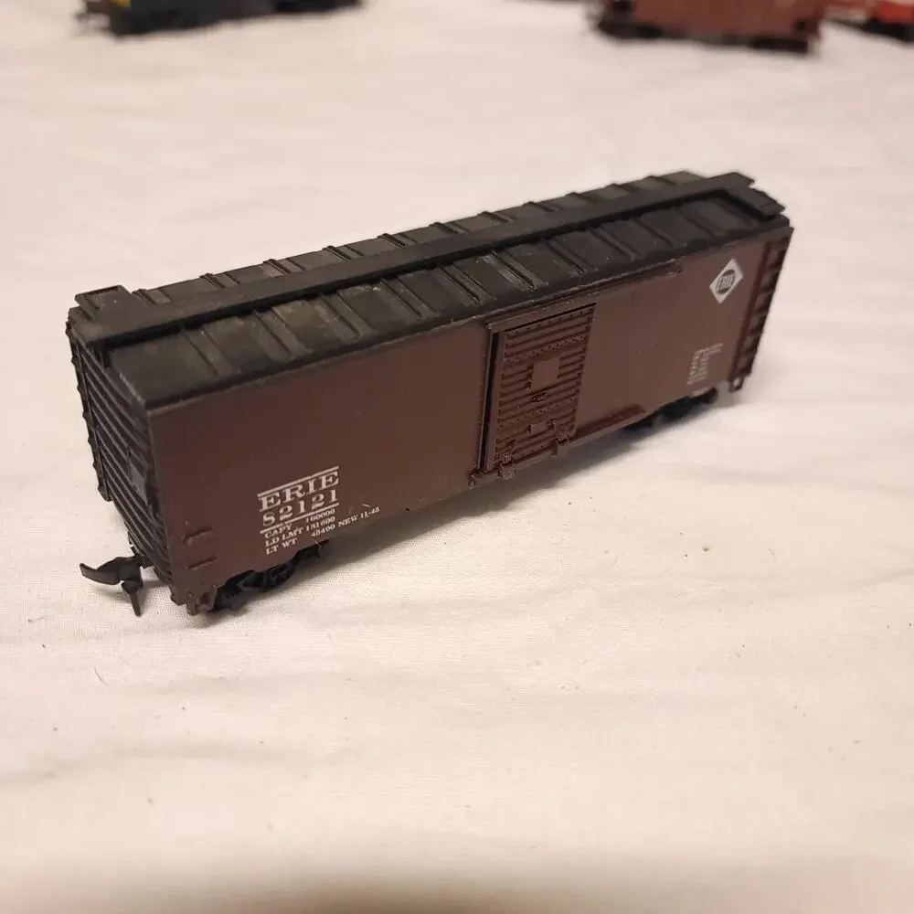 Vintage HO Scale Train Set Rocky Mountain Pennsylvania Delaware Central Cars